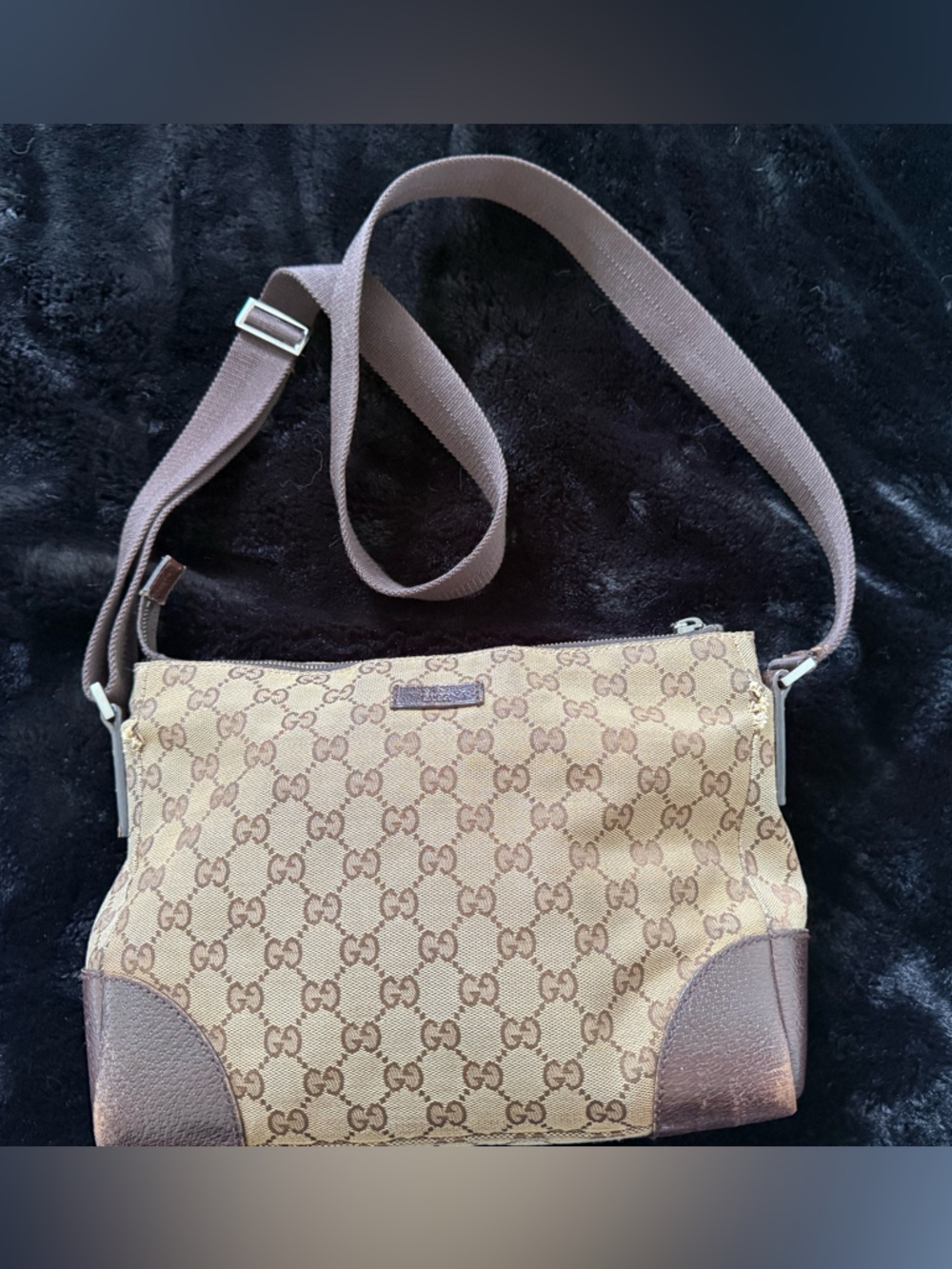 GUCCI GG Canvas Shoulder Bag Messenger Bag Body Bag Brown